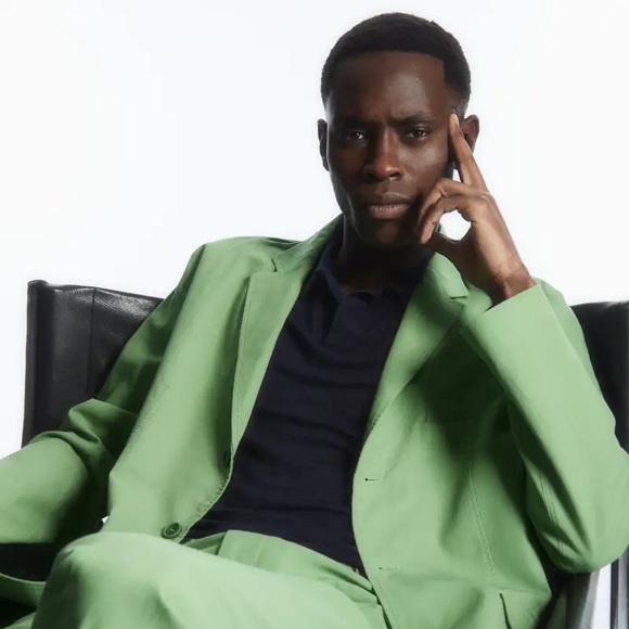 COS Regular-Fit Linen Polo Shirr - Picture 4 of 6